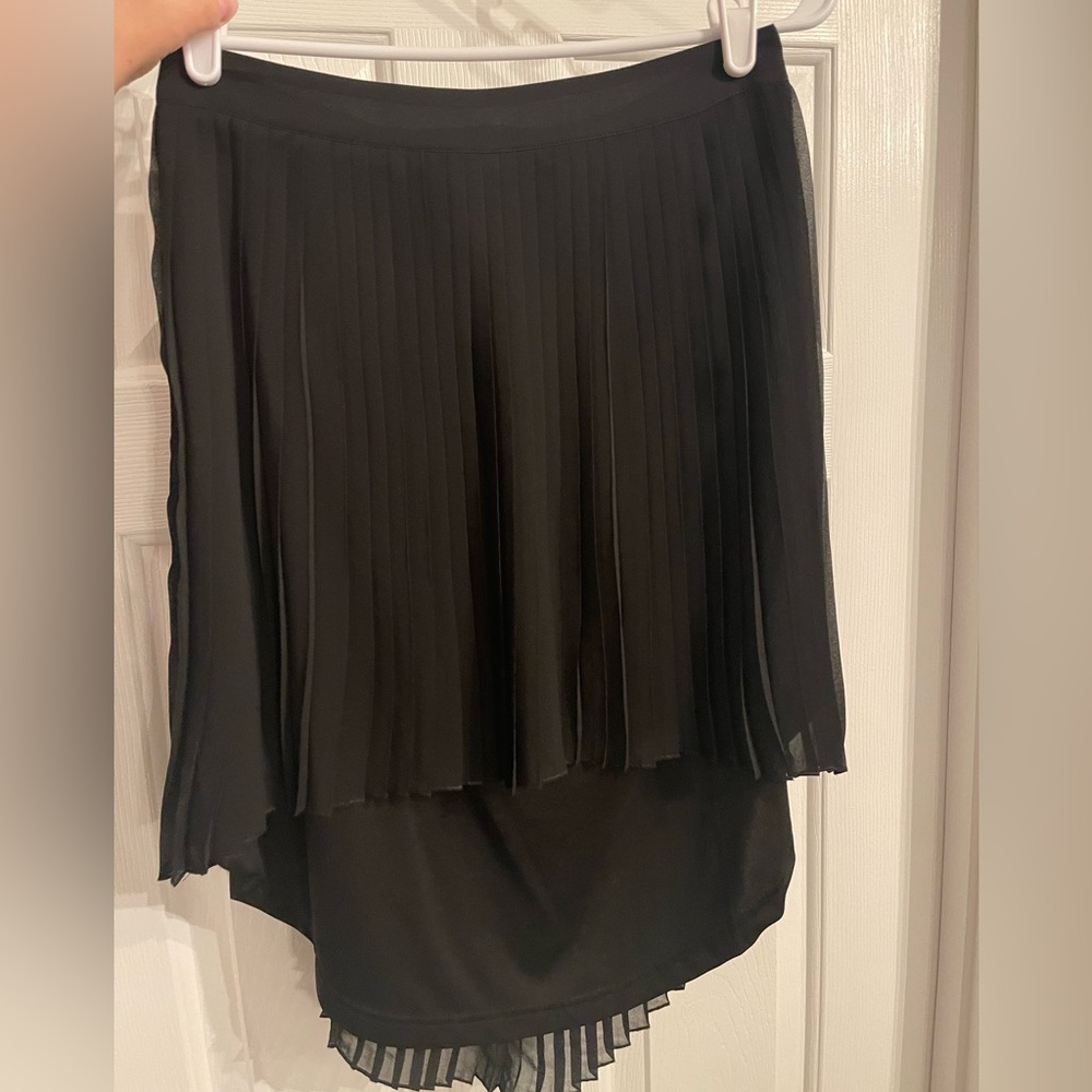 American Eagle Size 4 Black Pleated High Low Skirt